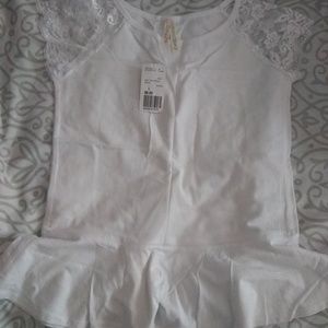 4/$30 🆕WT** F21 👚 white peplum top with lace L